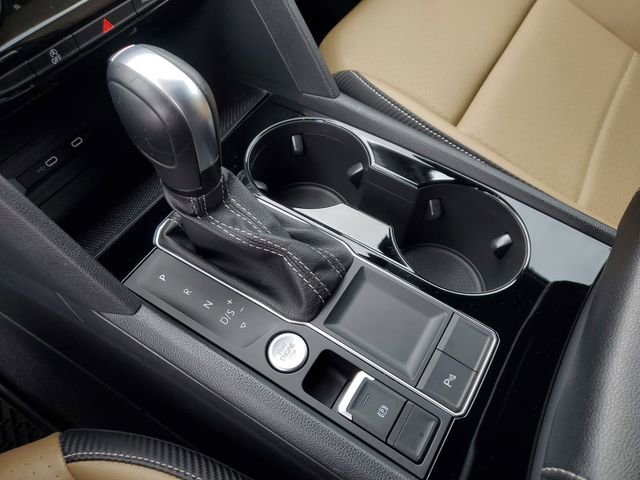 Certified 2023 Volkswagen Atlas Cross Sport SE image 22