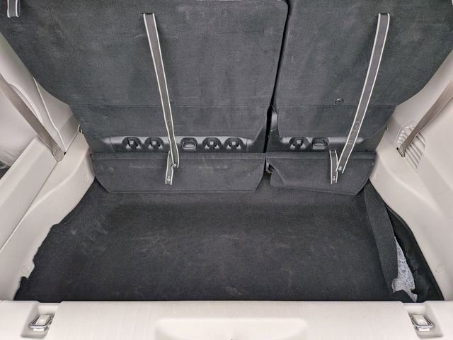 Used 2024 Chrysler Pacifica Touring-L image 29