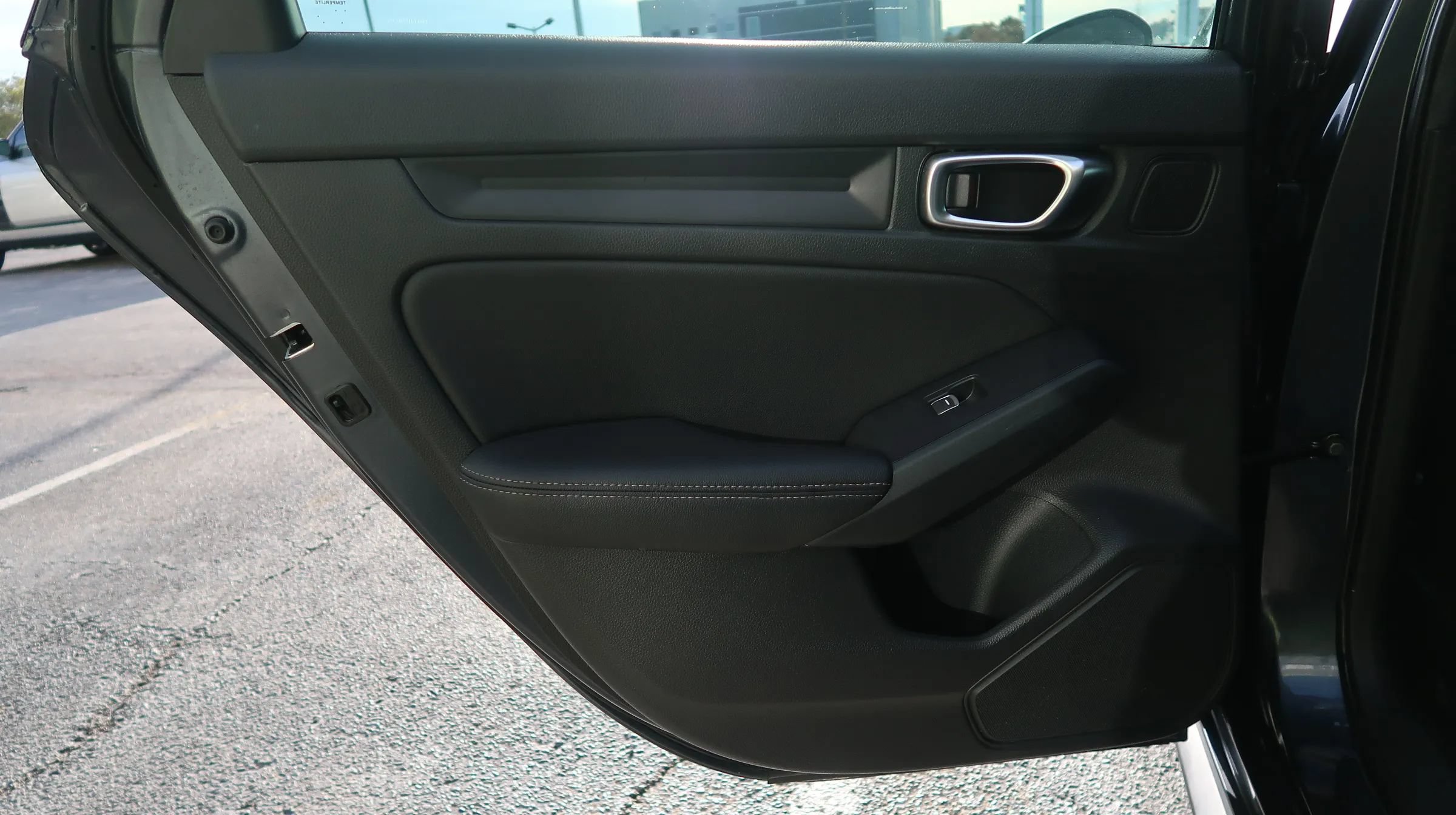 Used 2024 Honda Civic EX-L image 45