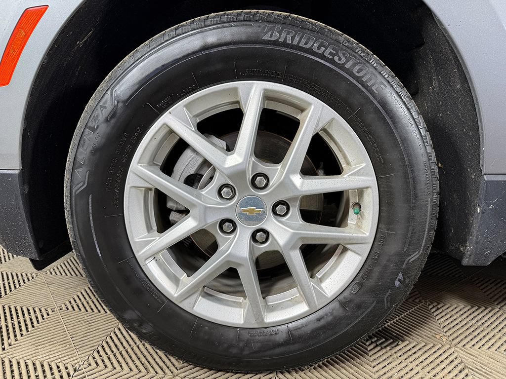 Used 2023 Chevrolet Equinox LT AWD/4WD image 19
