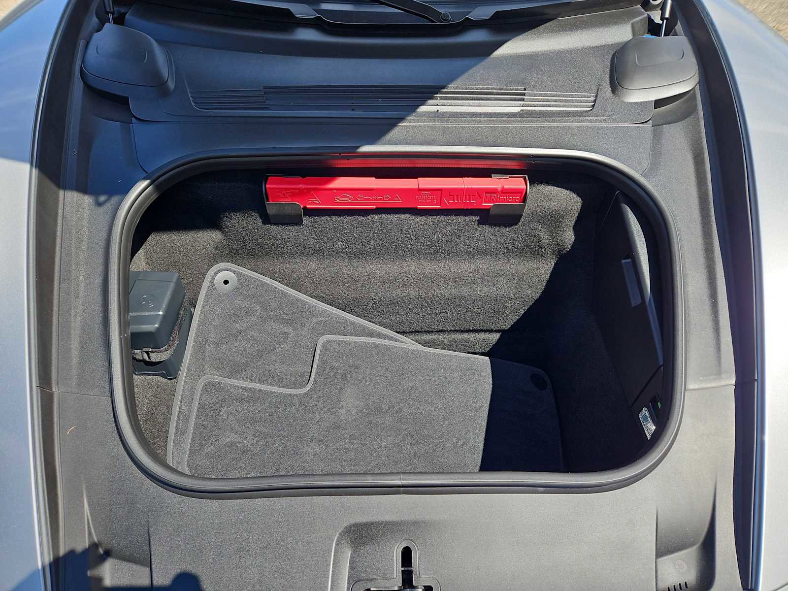 Certified 2025 Porsche 911 Carrera RWD image 44