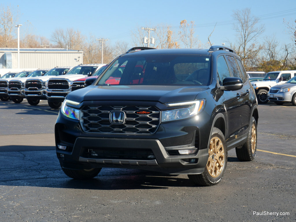 Used 2023 Honda Passport TrailSport image 7