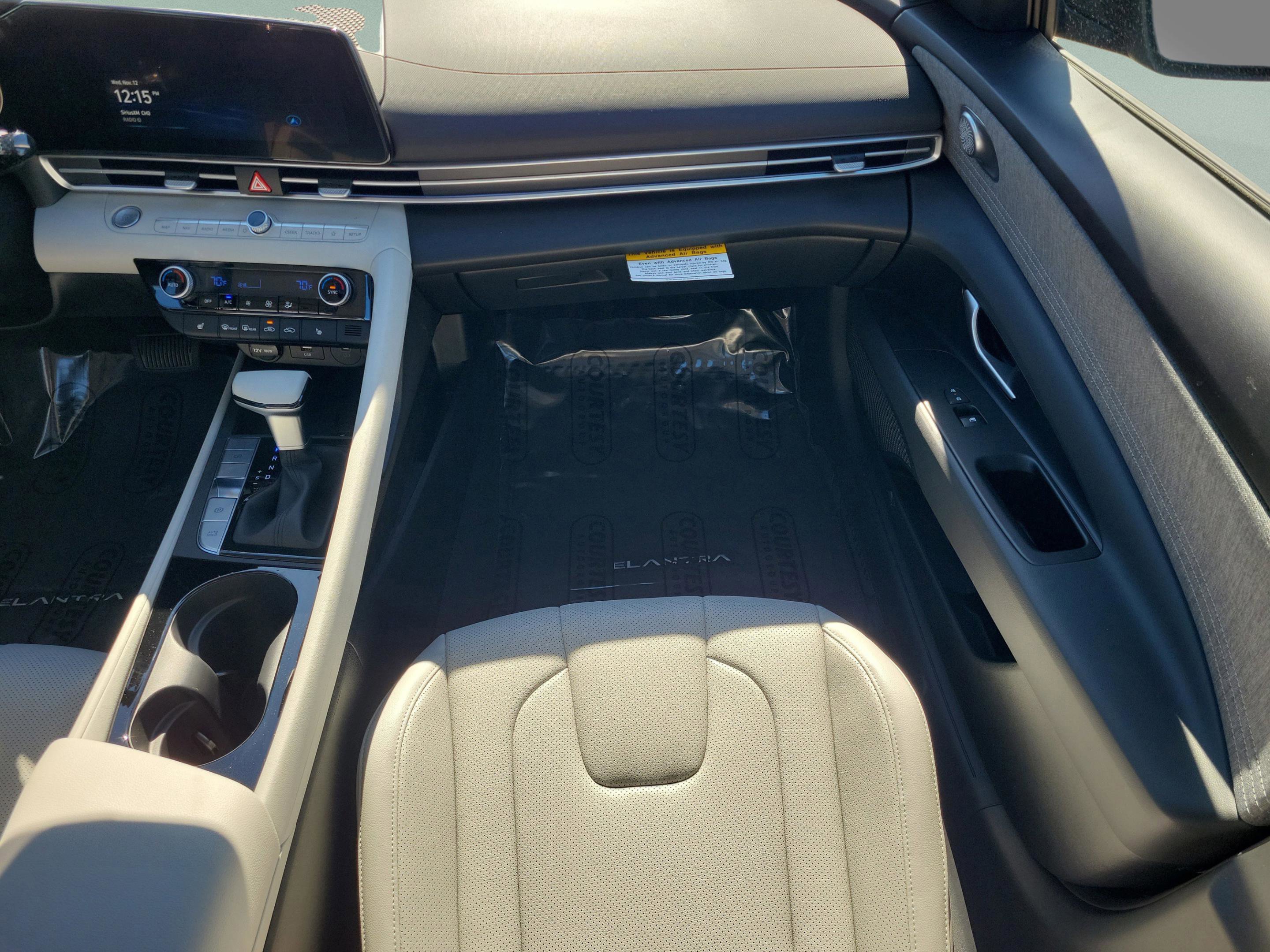 New 2026 Hyundai Elantra Limited image 15