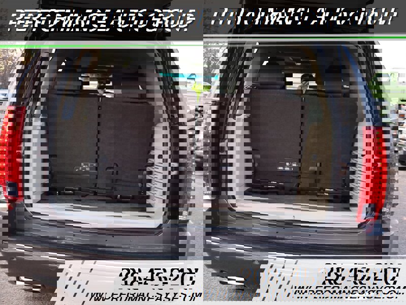 Used 2013 Cadillac Escalade Platinum image 10