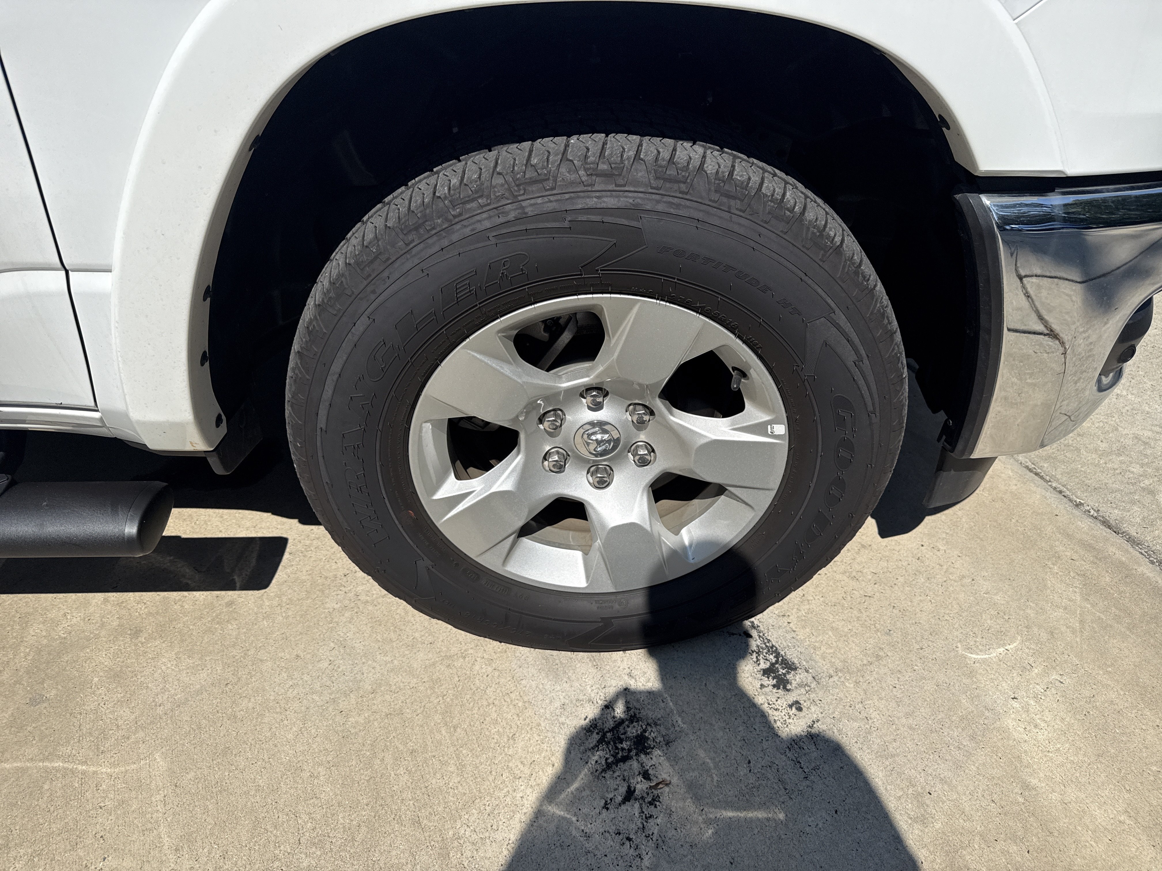 Used 2025 RAM 1500 Big Horn AWD/4WD image 19