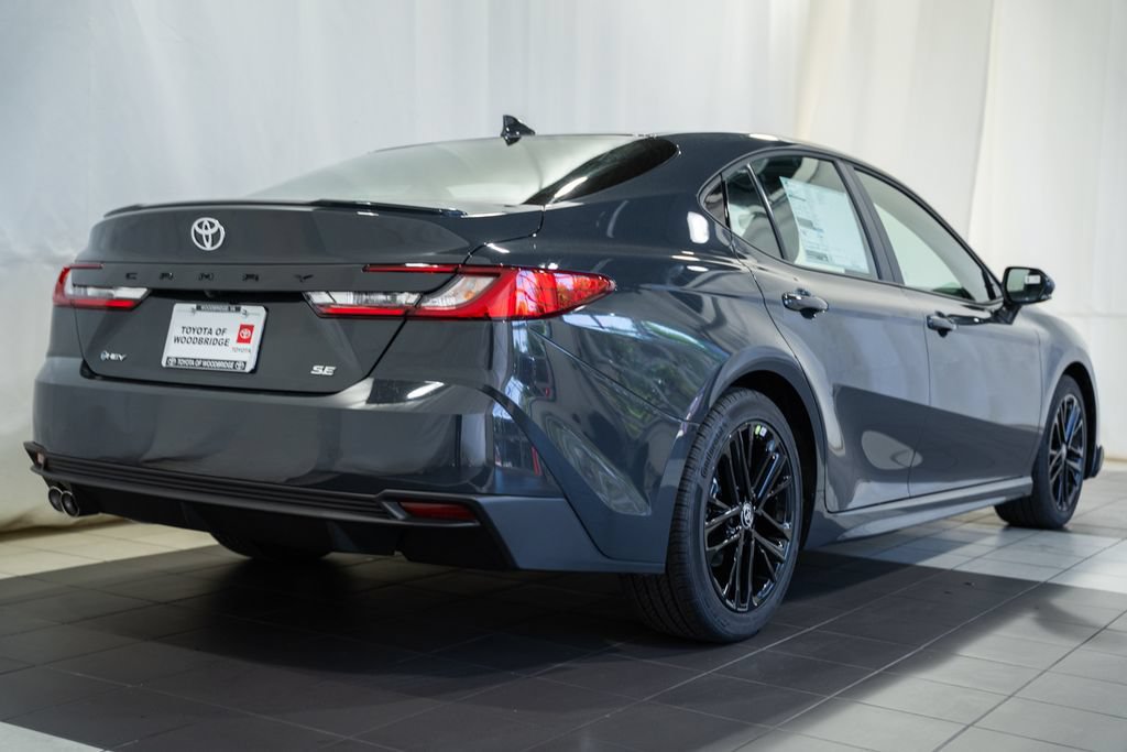 New 2026 Toyota Camry SE FWD image 4