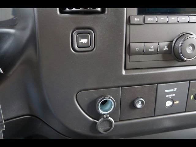 New 2025 Chevrolet Express 2500 image 9
