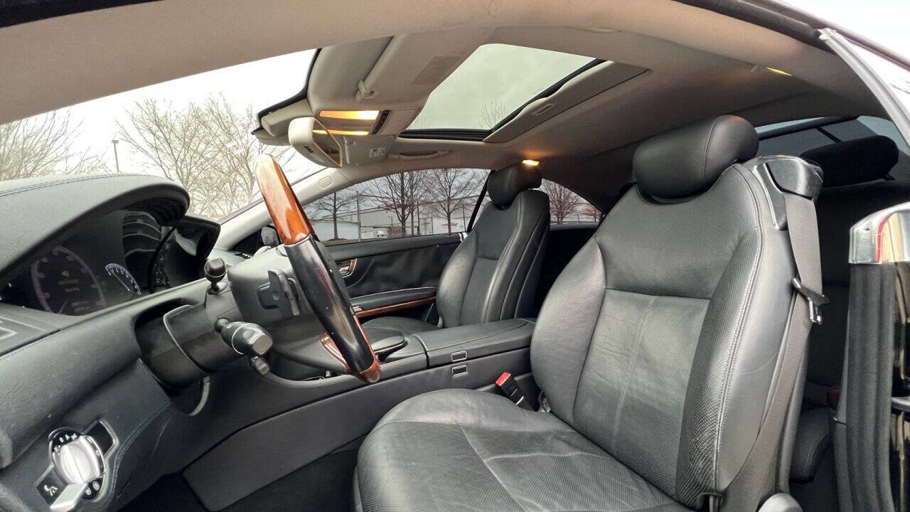 Used 2010 Mercedes-Benz CL 550 CL 550 4MATIC AWD 2dr Coupe image 11