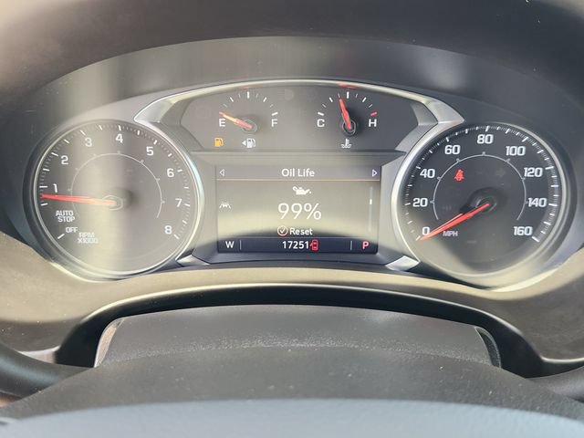 Used 2023 GMC Terrain SLT w/ Infotainment Package II FWD image 14