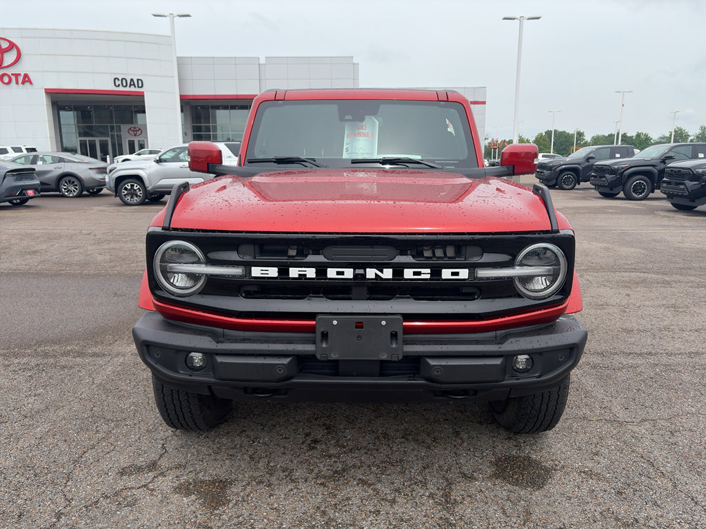 Used 2024 Ford Bronco Outer Banks AWD/4WD image 8