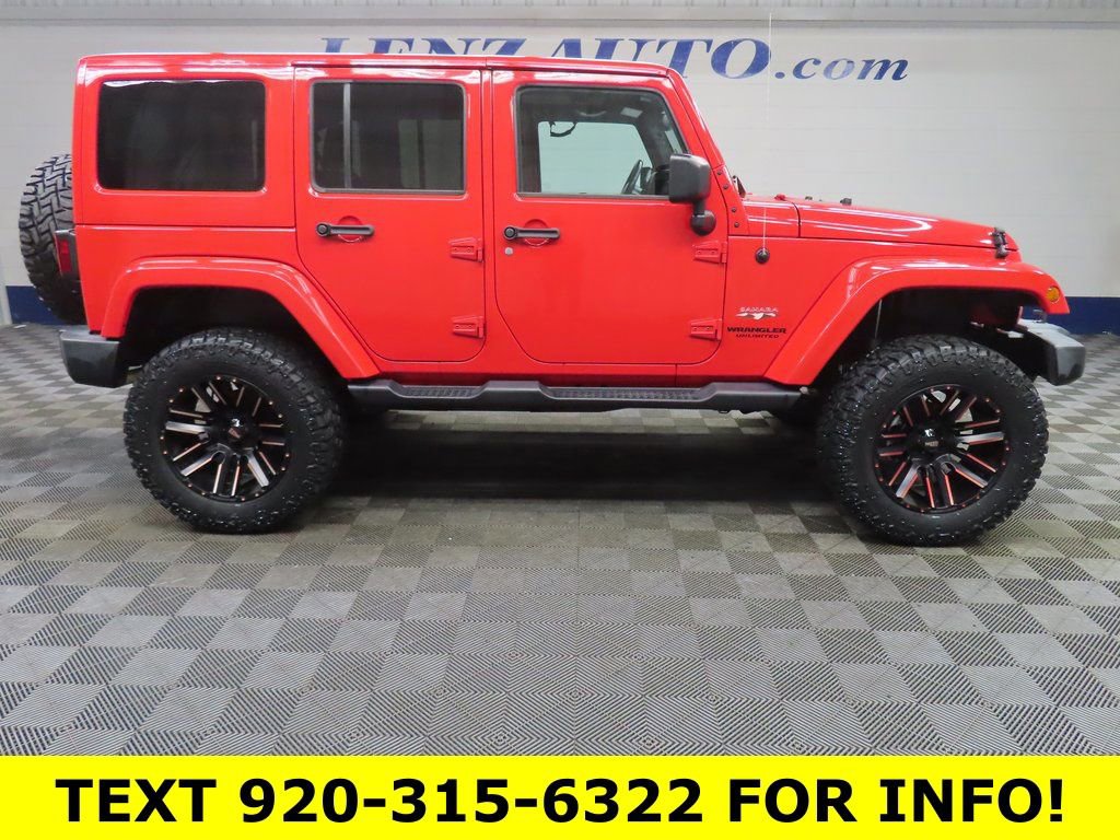 Used 2017 Jeep Wrangler Unlimited Sahara w/ Connectivity Group image 2