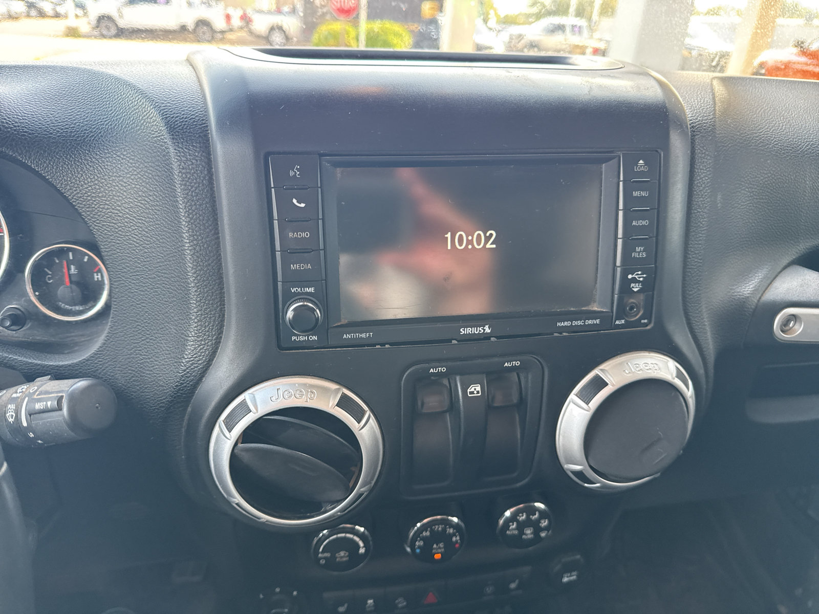 Used 2014 Jeep Wrangler Rubicon AWD/4WD image 14