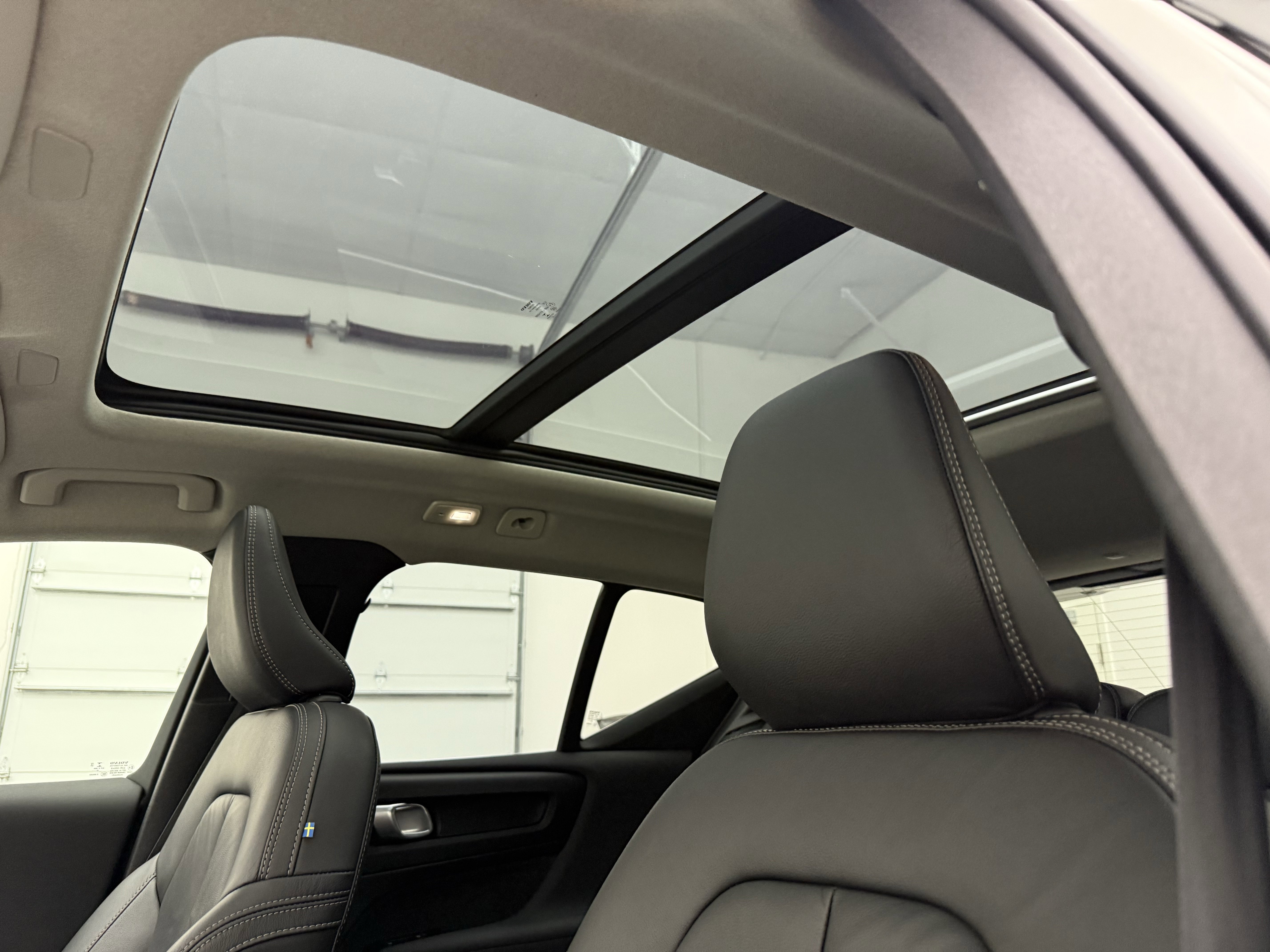Certified 2023 Volvo XC40 B5 Plus w/ Driver Assist Package image 14