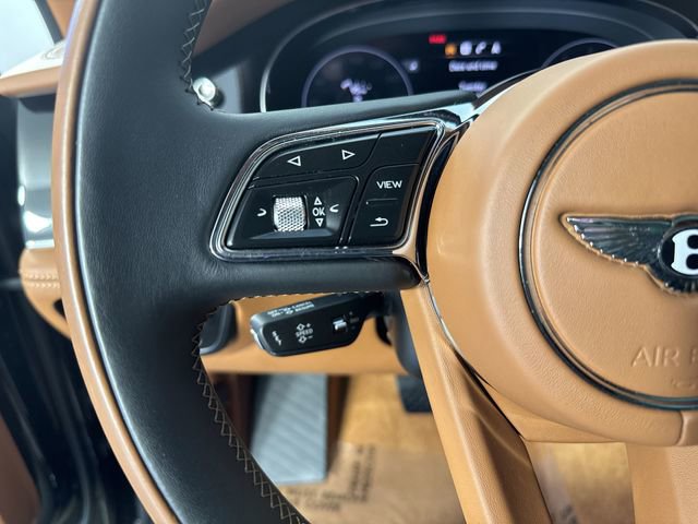 Used 2023 Bentley Bentayga Extended Wheelbase image 13