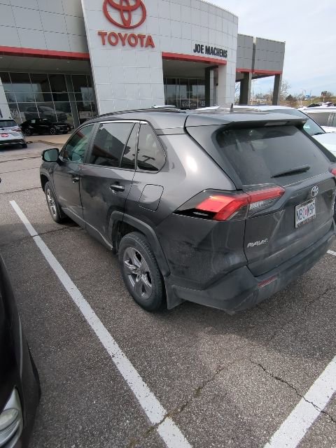 Used 2023 Toyota RAV4 XLE w/ Convenience Package image 8