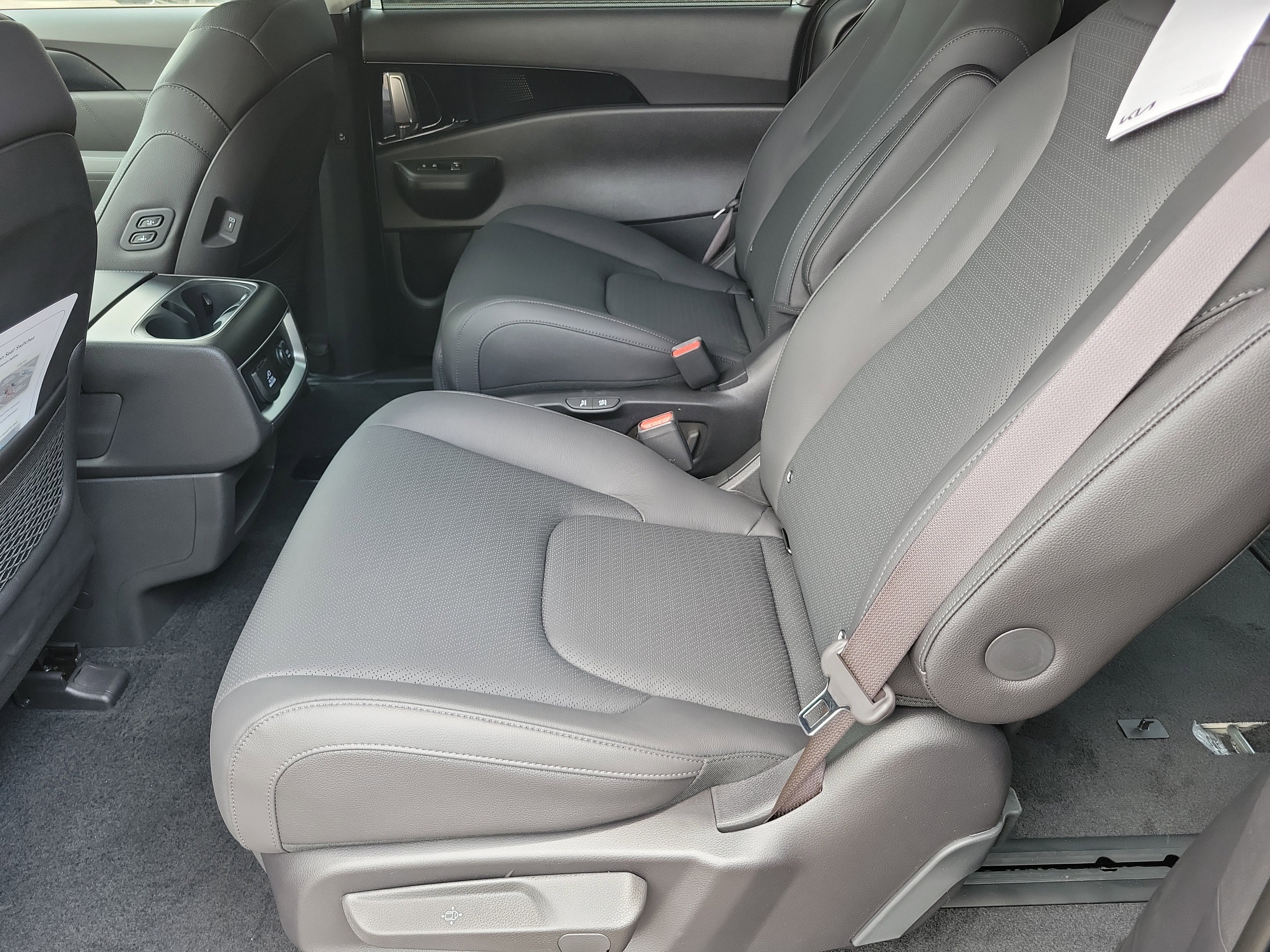 New 2026 Kia Carnival SX Prestige image 6