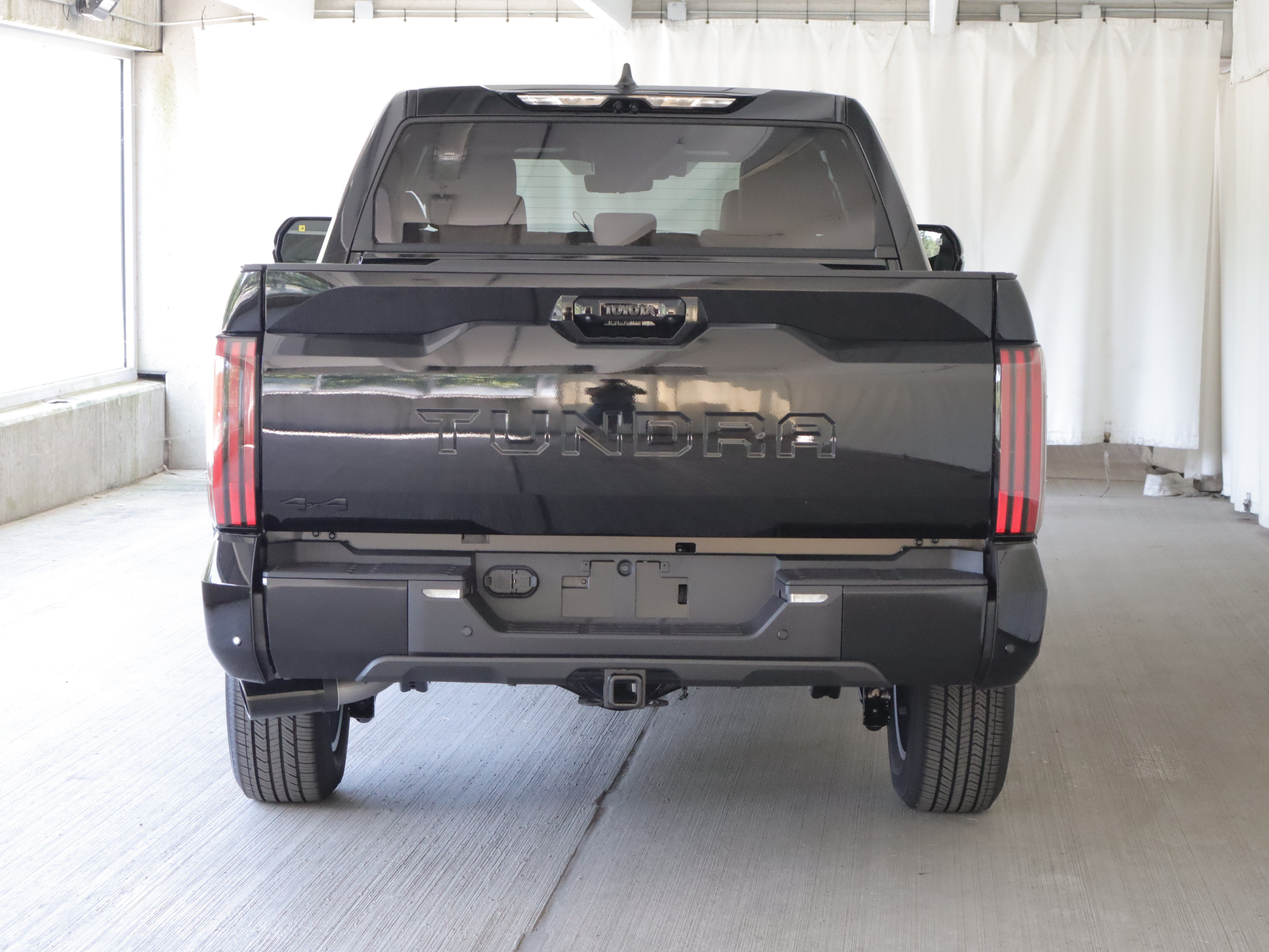 New 2026 Toyota Tundra Platinum AWD/4WD image 8