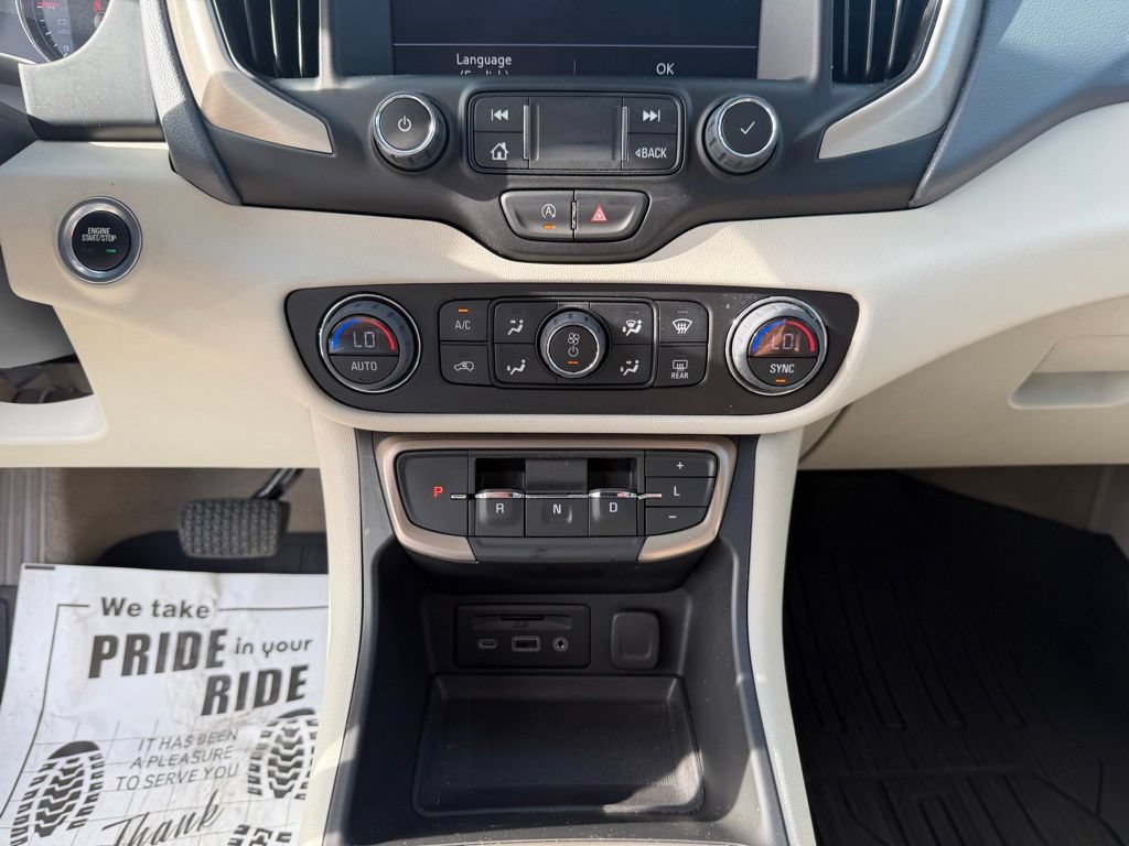 Used 2023 GMC Terrain Denali w/ LPO, Floor Liner Package AWD/4WD image 16