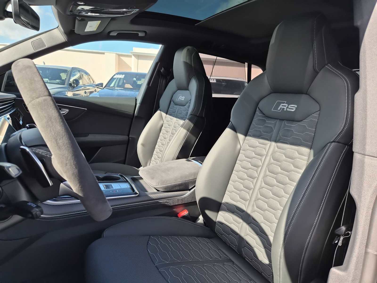 New 2026 Audi RS Q8 performance image 15