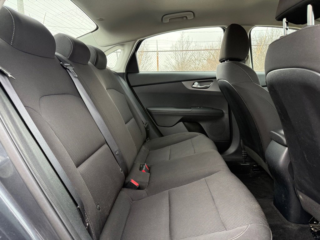 Used 2019 Kia Forte FE FWD image 11