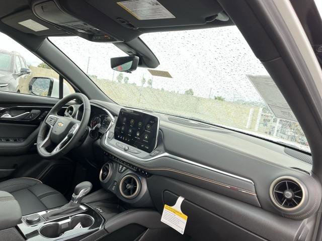 New 2024 Chevrolet Blazer Premier w/ Driver Confidence II Package AWD/4WD image 29
