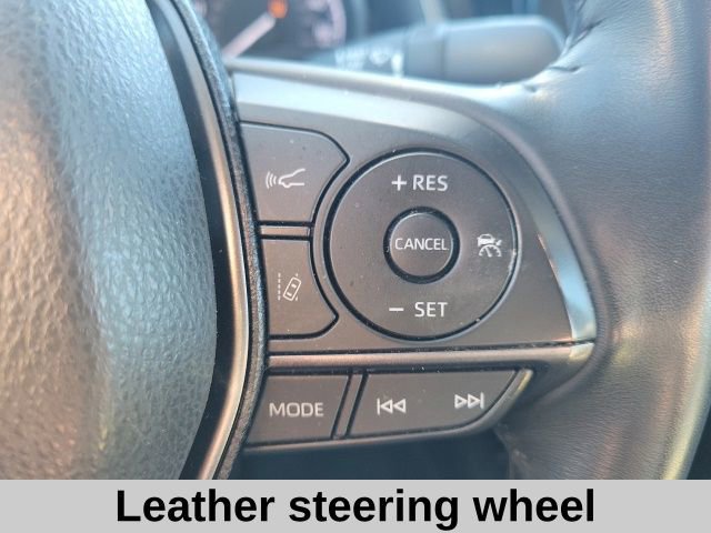 Used 2024 Toyota Camry SE image 11