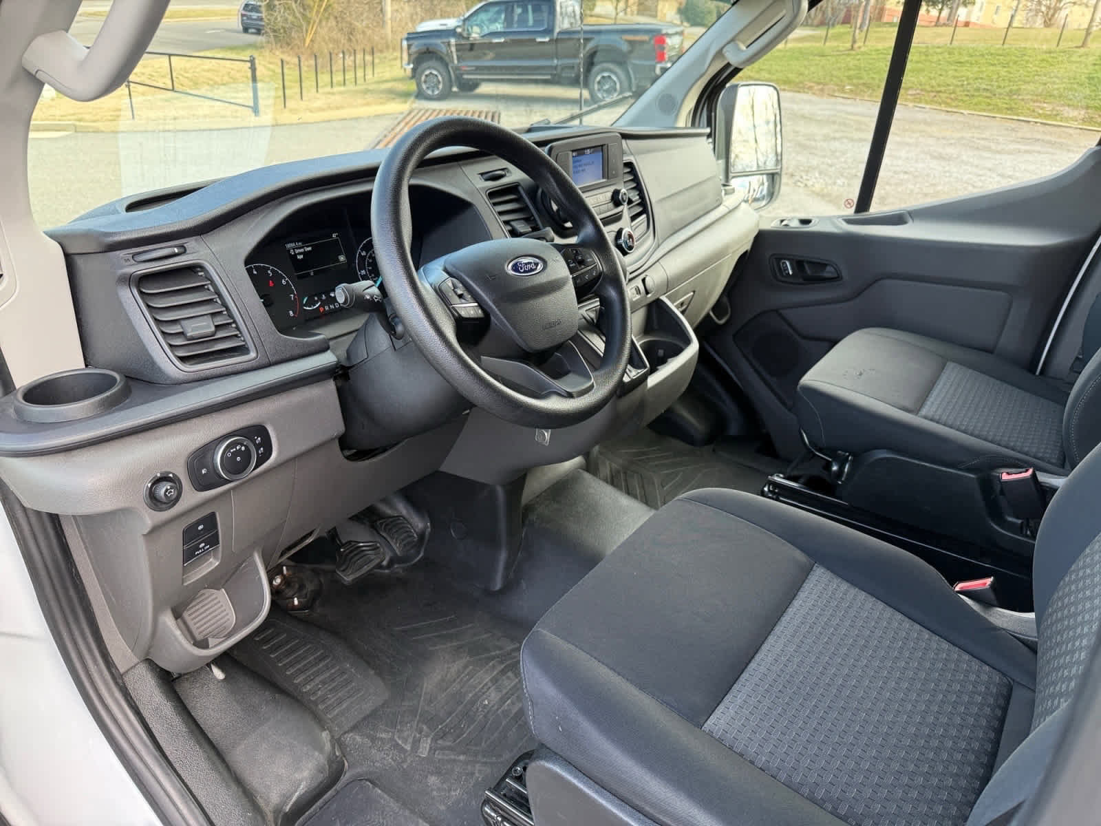 Used 2024 Ford Transit 250 Low Roof w/ Exterior Upgrade Package image 11