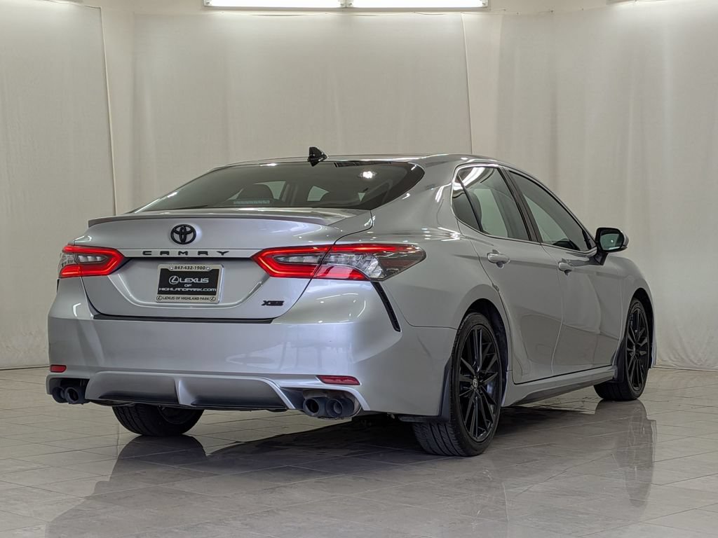 Used 2024 Toyota Camry XSE FWD image 9