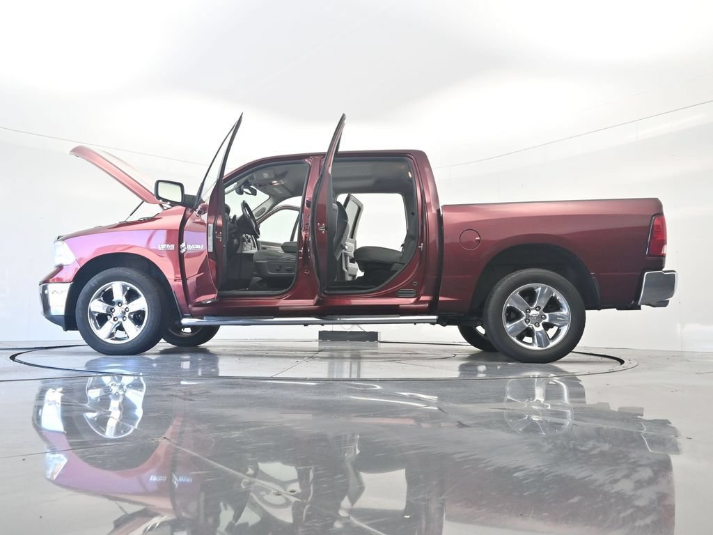 Used 2017 RAM 1500 Big Horn AWD/4WD image 42