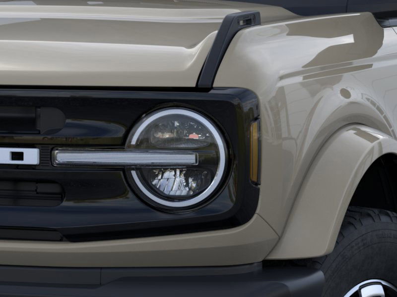 Used 2025 Ford Bronco Outer Banks AWD/4WD image 45