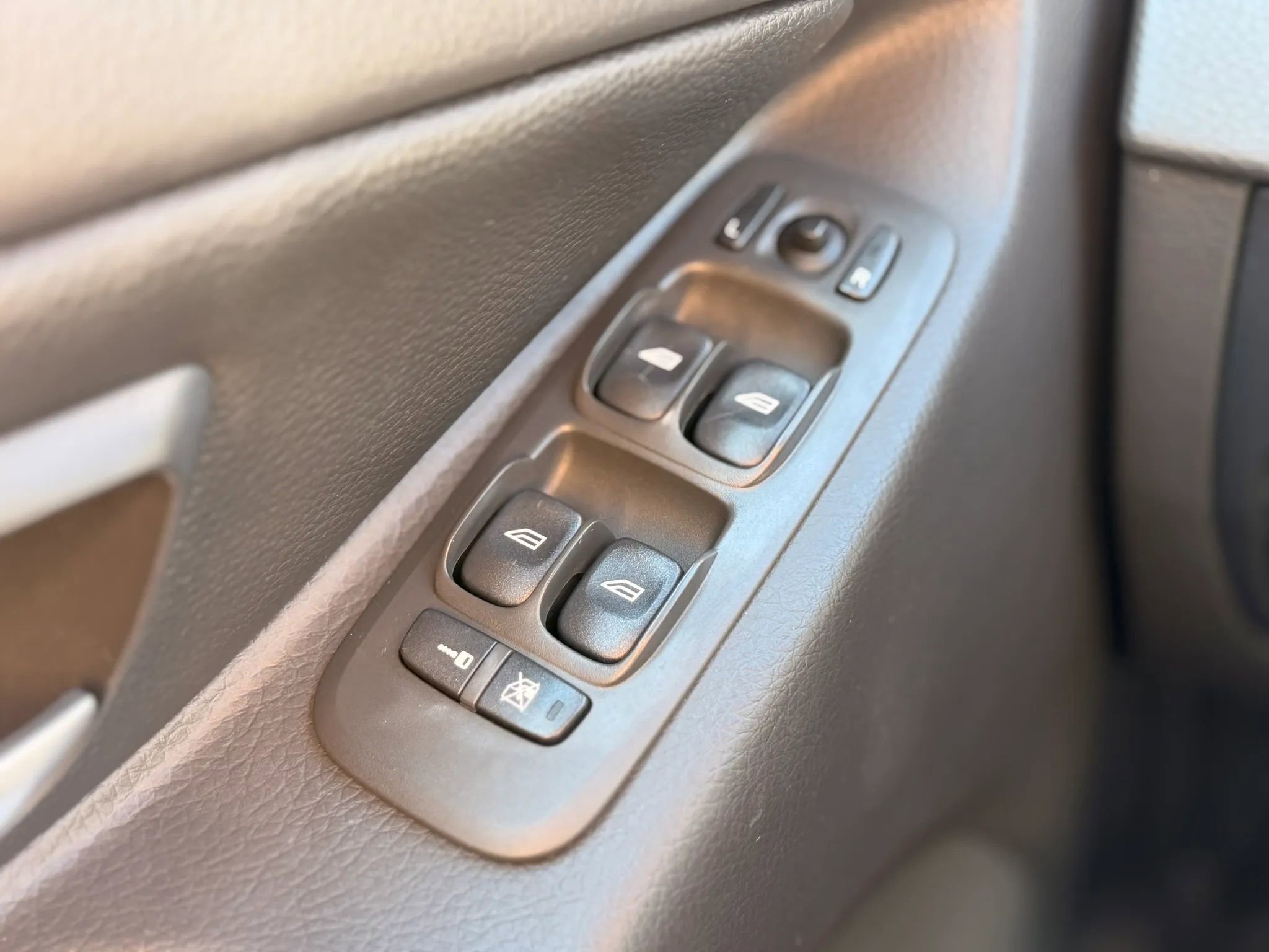 Used 2011 Volvo XC90 3.2 image 40