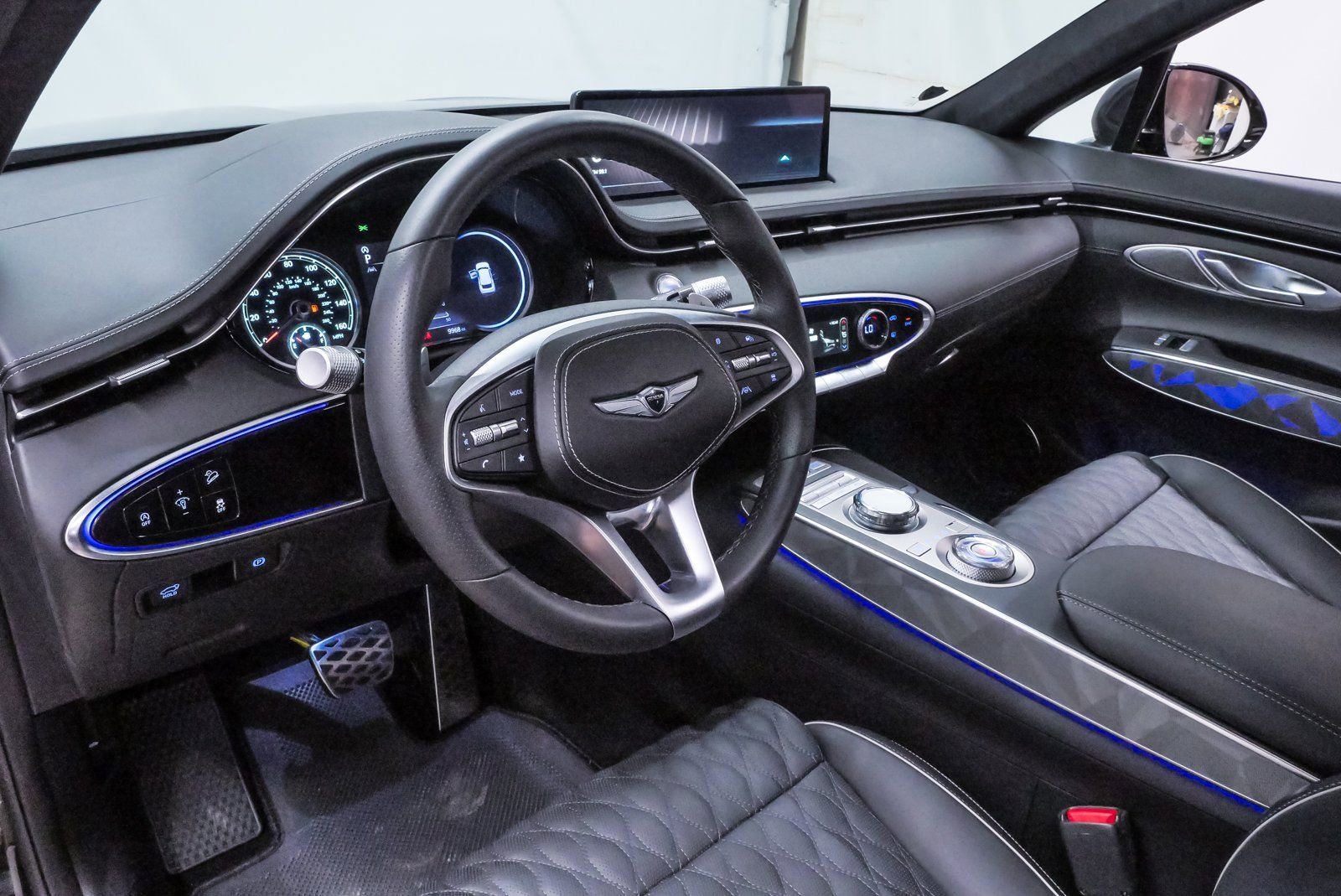 Certified 2025 Genesis GV70 3.5T Sport w/ Sport Advanced Package image 2