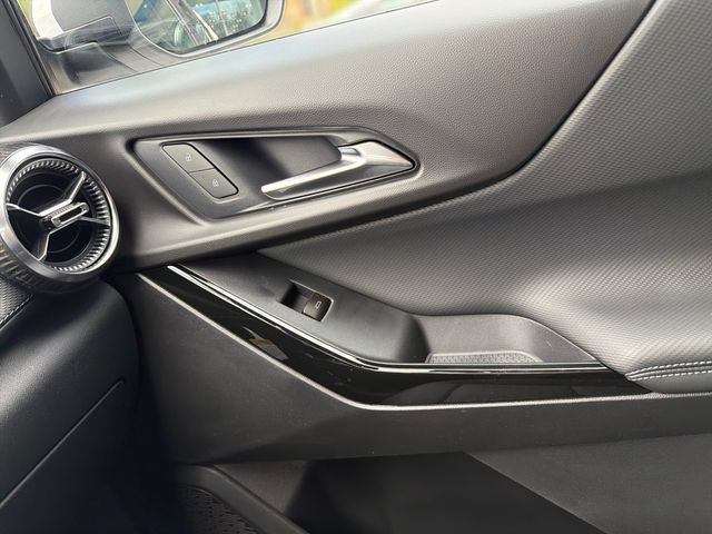 New 2026 Chevrolet Equinox LT w/ Safety and Technology Package FWD image 21
