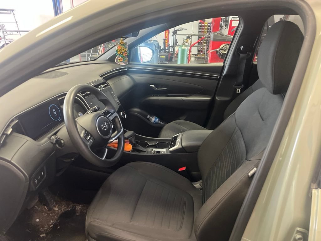 Used 2022 Hyundai Santa Cruz SEL w/ Activity Package FWD image 4