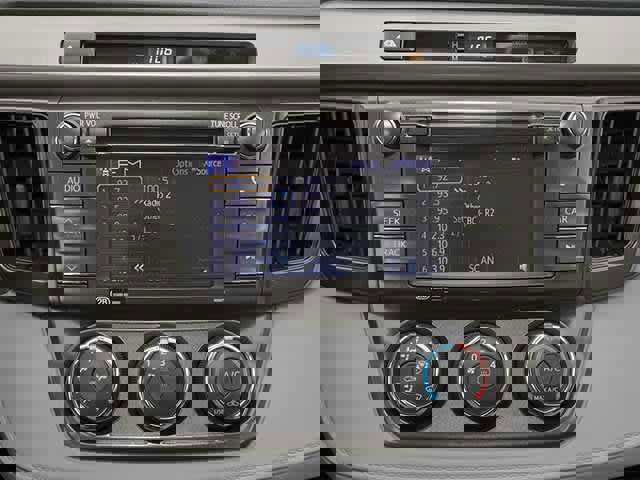 Used 2013 Toyota RAV4 XLE image 7