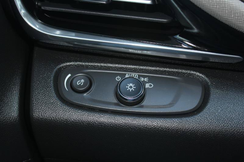 Used 2024 Buick Envista Avenir FWD image 27