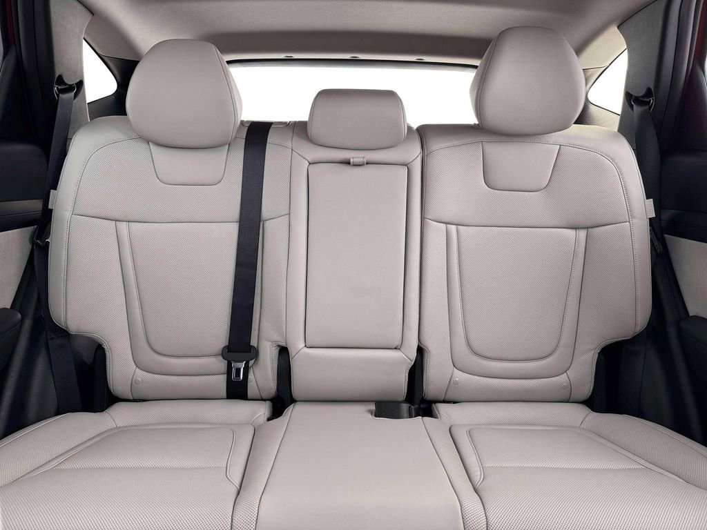 New 2026 Hyundai Tucson Limited image 16