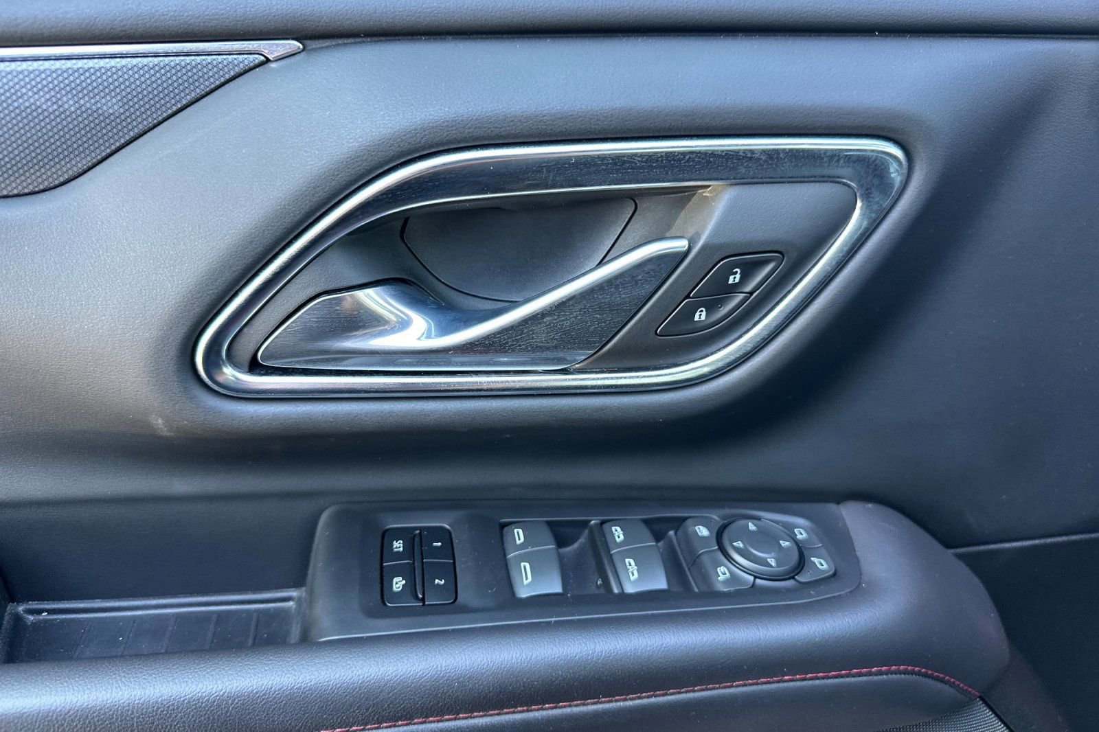 Used 2023 Chevrolet Tahoe RST w/ Luxury Package image 12