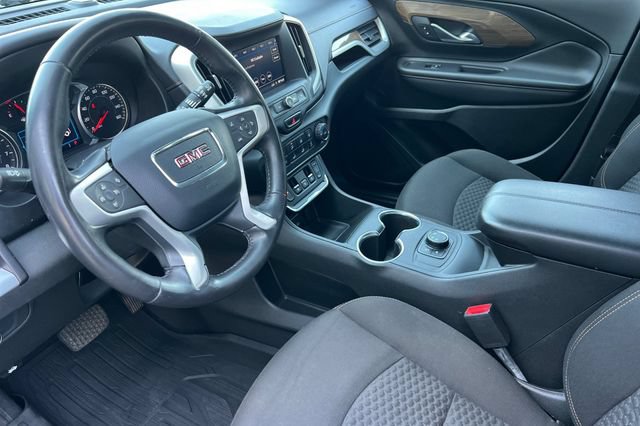 Used 2020 GMC Terrain SLE w/ LPO, Floor Liner Package AWD/4WD image 10