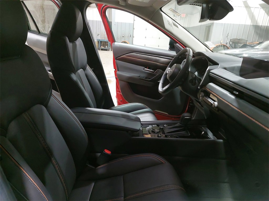 Used 2025 MAZDA CX-50 AWD 2.5 Hybrid w/ Weather Package image 10