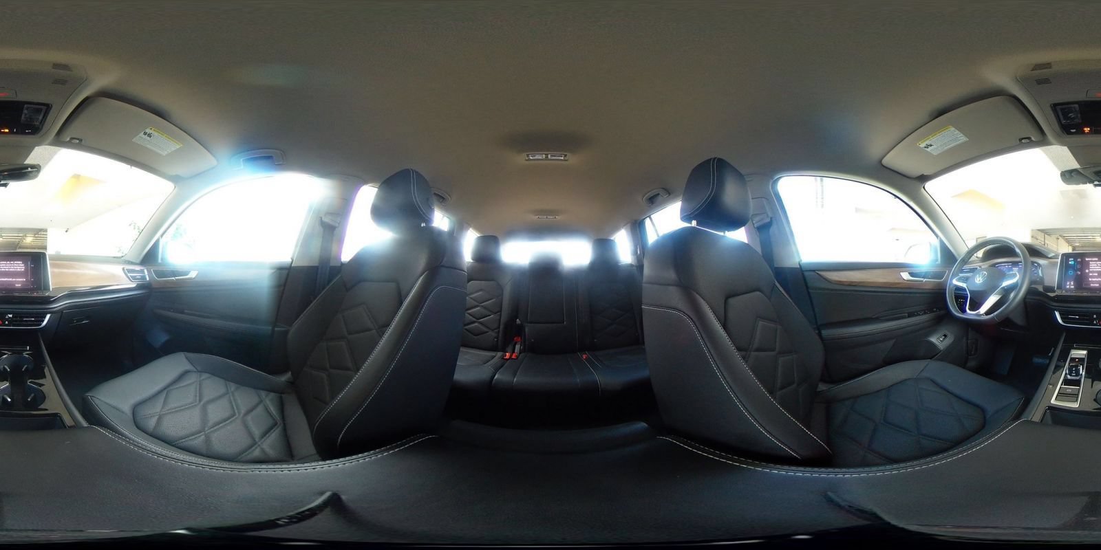 Used 2026 Volkswagen Atlas SE FWD image 44