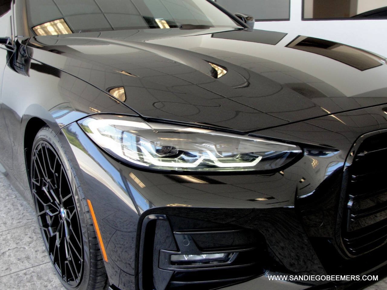 Used 2021 BMW 430i Coupe w/ M Sport Package RWD image 42