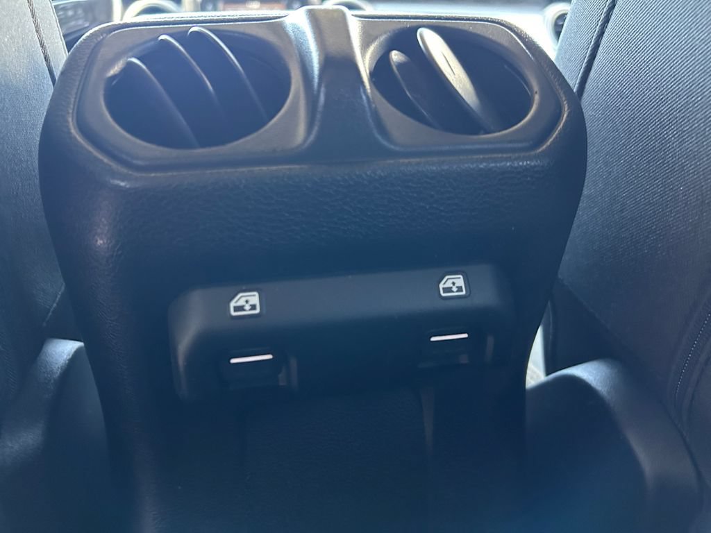 Used 2019 Jeep Wrangler Unlimited Sport S AWD/4WD image 20