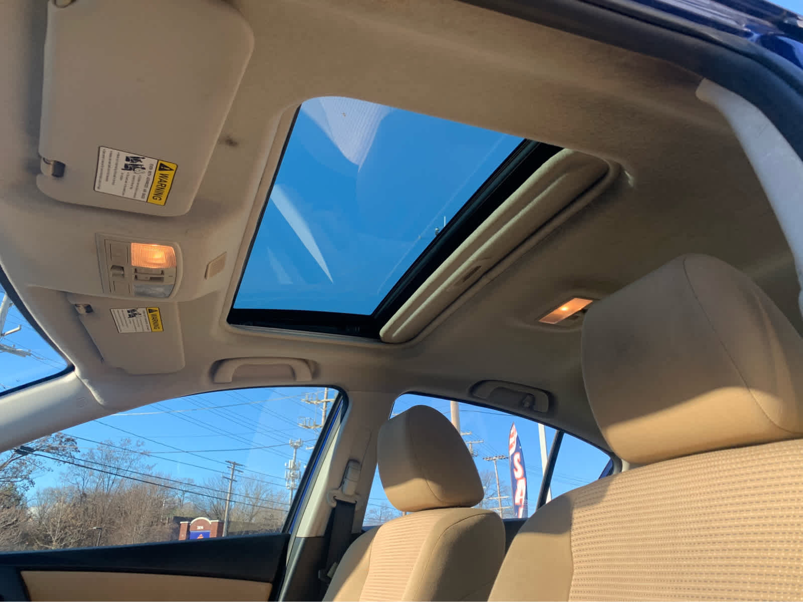 Used 2012 MAZDA MAZDA3 i Touring image 25