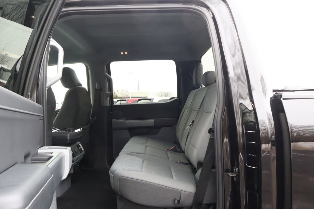 Used 2024 Ford F150 XLT w/ Mobile Office Package image 40