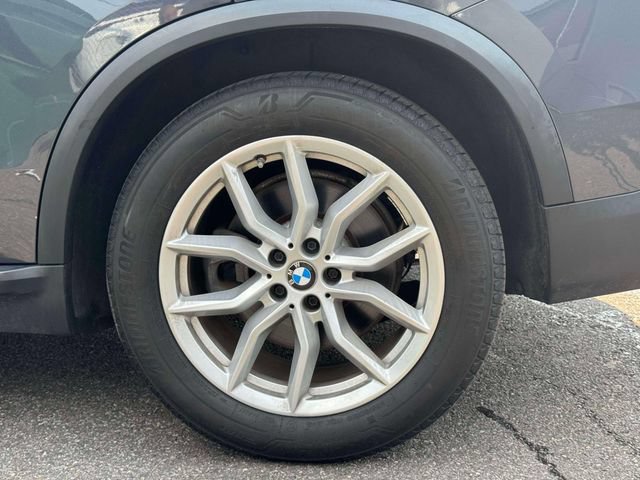 Used 2020 BMW X5 xDrive40i w/ Premium Package AWD/4WD image 11
