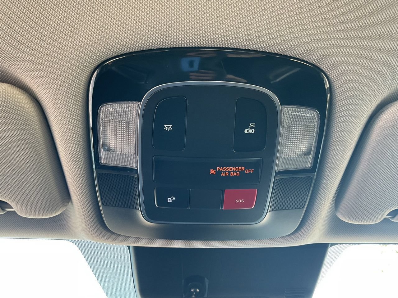 Used 2025 Hyundai Sonata SEL FWD image 14