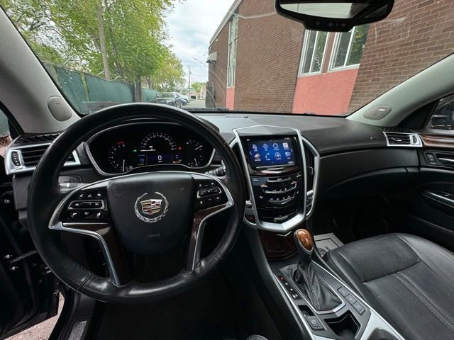 Used 2016 Cadillac SRX Luxury w/ Driver Awareness Package AWD/4WD image 17