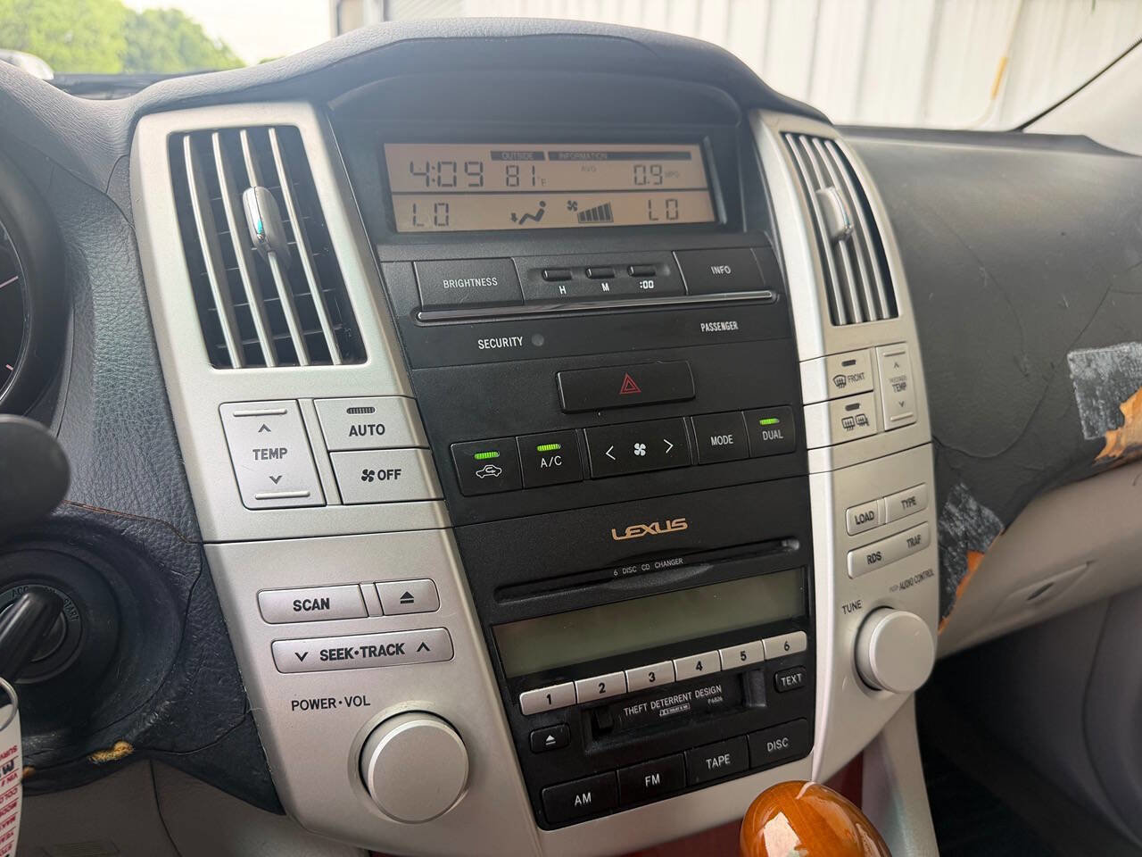 Used 2004 Lexus RX 330 image 21