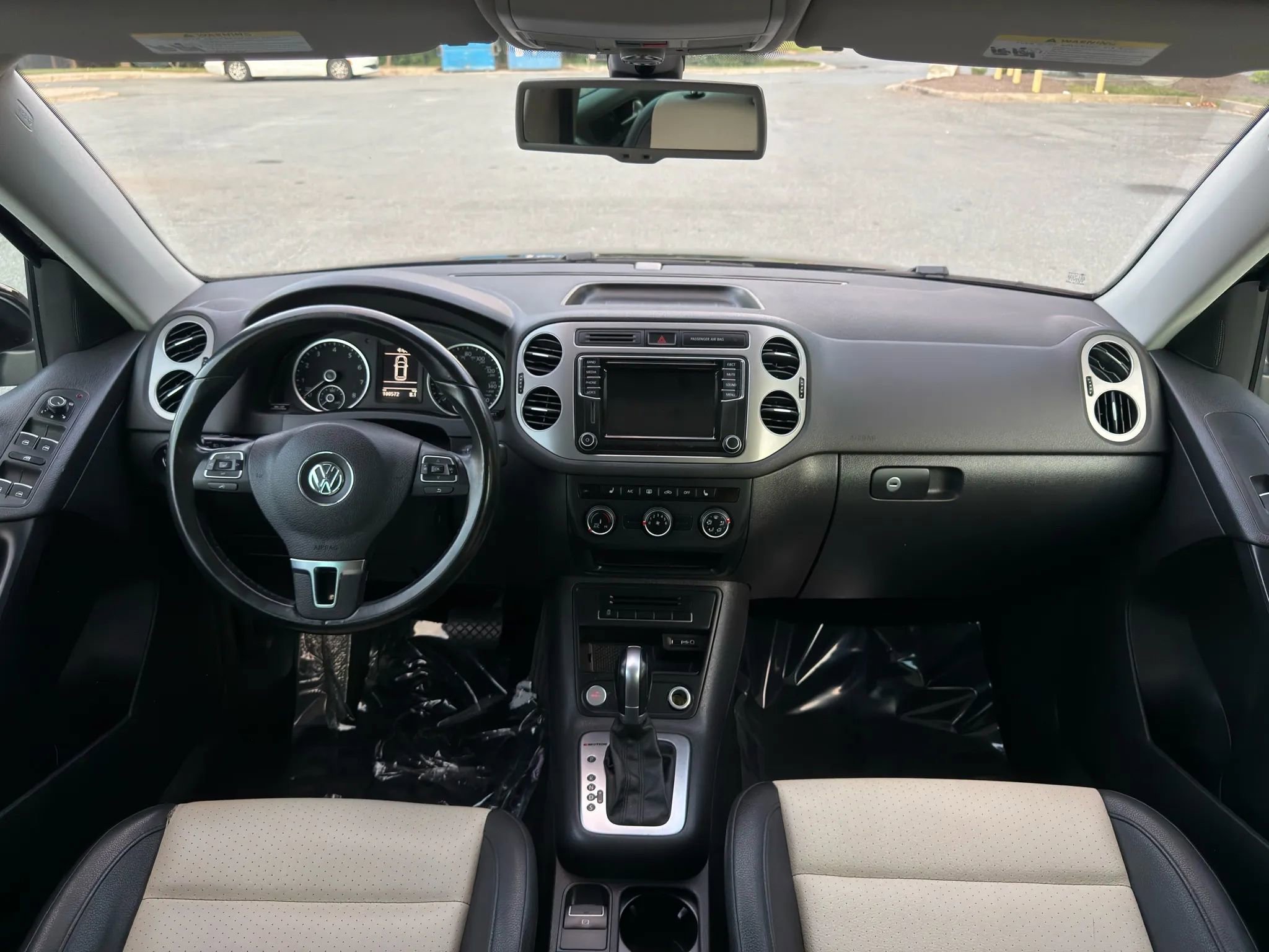 Used 2017 Volkswagen Tiguan Wolfsburg Edition image 27